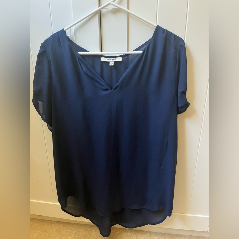 Daniel Rainn Navy V-Neck Short Sleeve Blouse